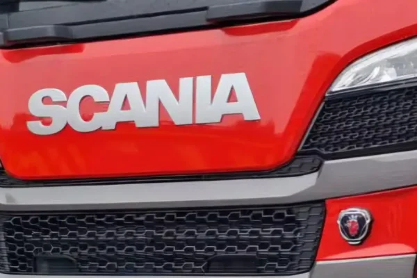 Nowy ciężki samochód ratowniczo-gaśniczy już za 6 dni w Dygowie