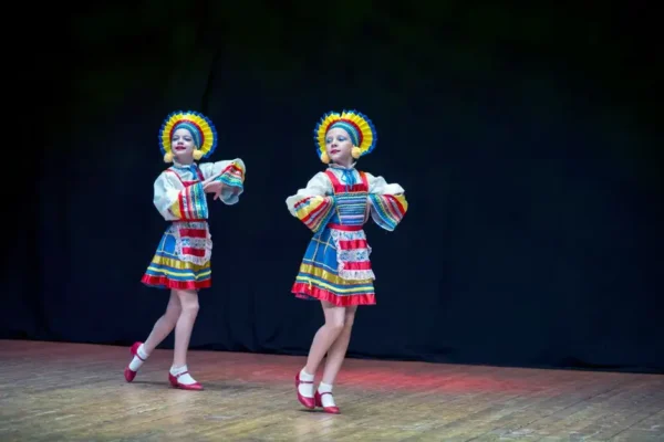 Ruszyły zapisy na 32. sezon taneczny VSDS Kołobrzeg – dołącz do SP 7!