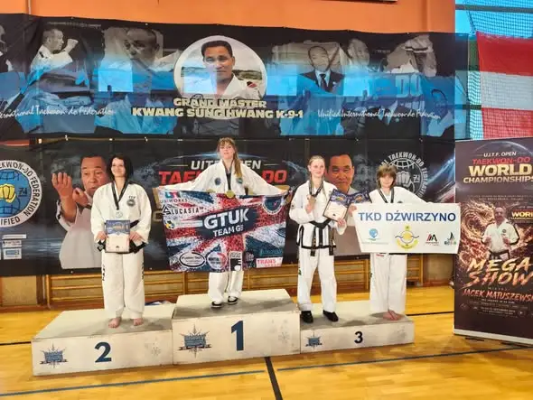 Zawodnicy TKD Dźwirzyno przywieźli medale z Mistrzostw Świata UITF