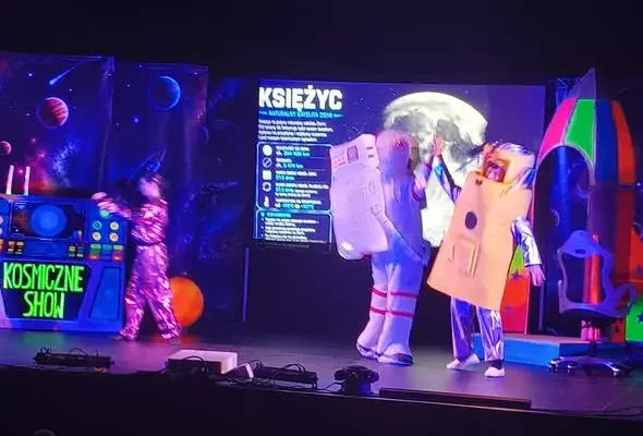 Kosmiczna przygoda uczniów klas 1-3 w Zespole Szkół w Dygowie